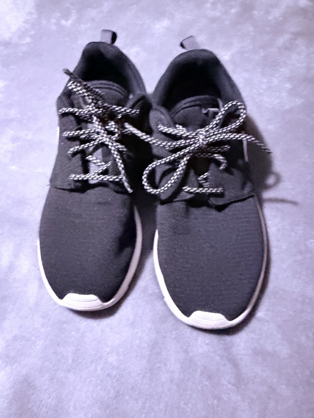 Nike Women's Black Knit Athletic Sneakers with White Soles